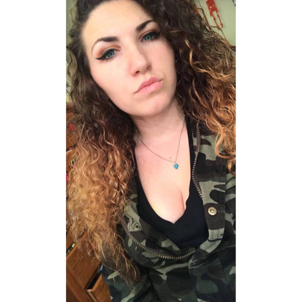 Meet your Posher, Kaylee